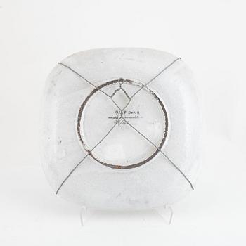 Mari Simmulson, skålfat, lergods, Upsala-Ekeby, signerat och numrerat.