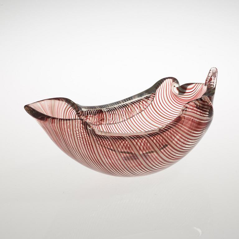 A Tyra Lundgren glass bowl, Venini, Murano, Italy 1930's-40's.