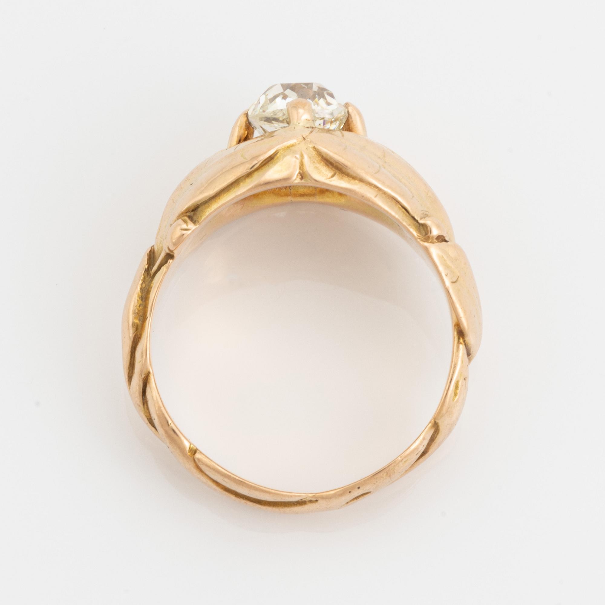 Cushion cut diamond ring.