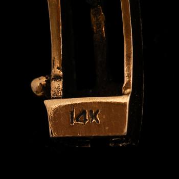 ARMBAND, 14K guld och opaler, 1900-talets mitt. Total vikt ca 19 g.