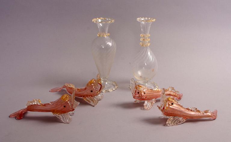 VASER, 2 st, samt FIGURINER, 4 st, glas, Murano.