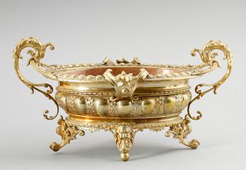 JARDINJÄR, rokokostil, sent 1800-tal.