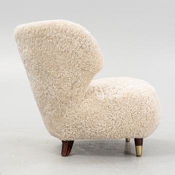 A Swedish Modern lounge chair, 1940's.