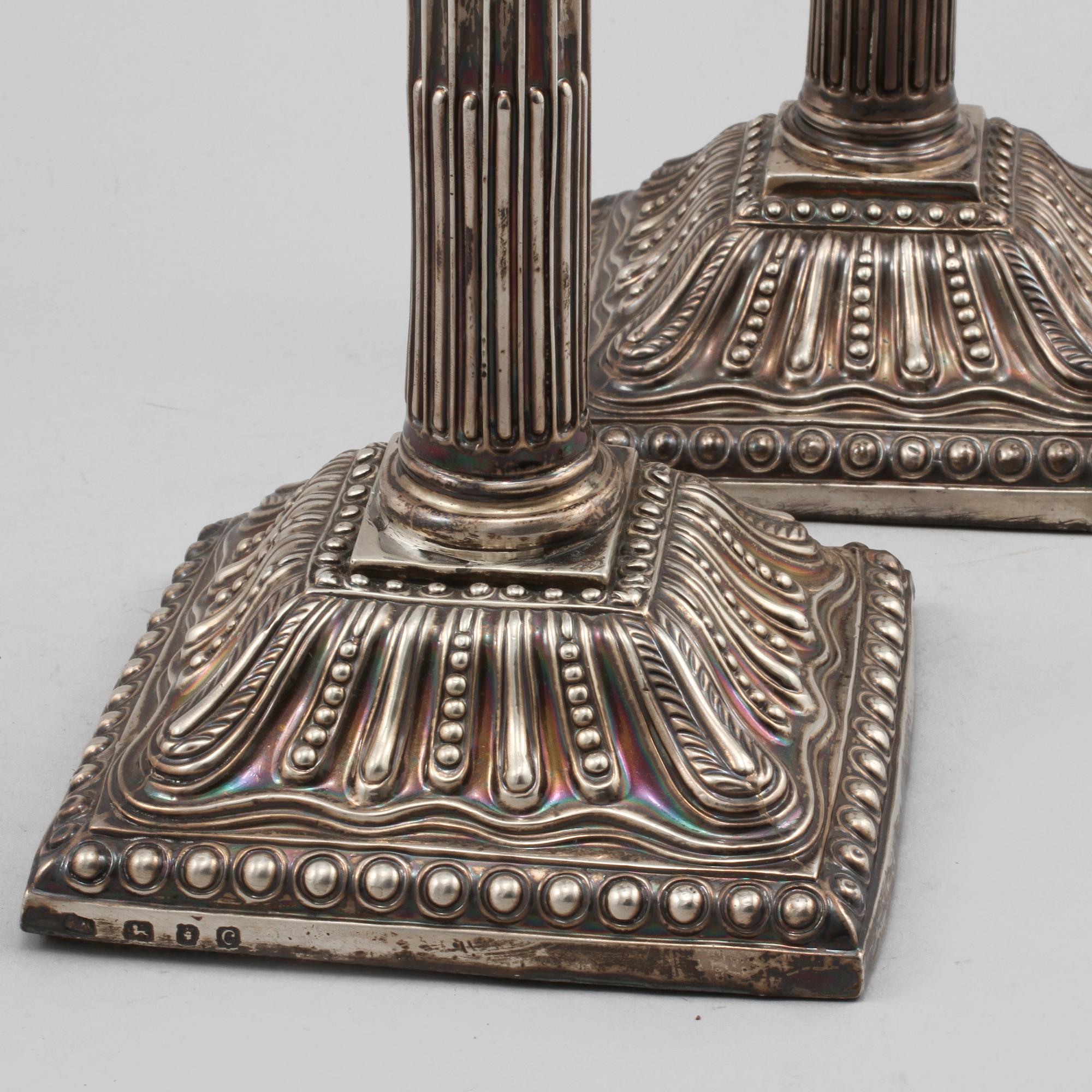 LJUSSTAKAR, ett par, silver, möjligen William Abdy,  London, England, 1778.