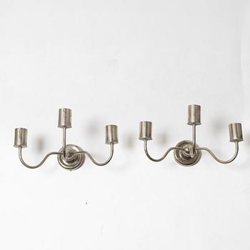 Josef Frank, a pair of model 2571/3 wall lamps, Svenskt Tenn.