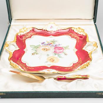 A ALKA KUNST BAVARIA TRAY.