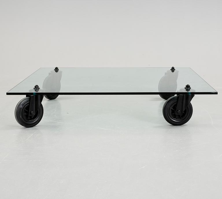 SOFFBORD, "Tavolo con ruote", Gae Aulenti, Fontana Arte, Italien.