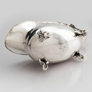 A Swedish 18th century silver cream-jug, mark of Pehr Zethelius, Stockholm 1771.