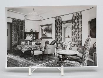 Märta Måås-Fjetterström, A DRAPE, "Djur i fyrkanter", Flat weave. Ca 266 x 154,5 cm. Signed MMF.