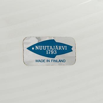 Oiva Toikka, A glass bird, signed Oiva Toikka Nuutajärvi Notsjö Tampella.