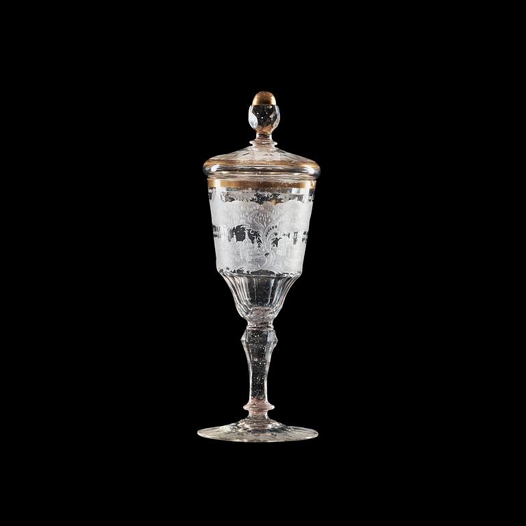 POKALGLAS med LOCK. Böhmen, 1700-tal.