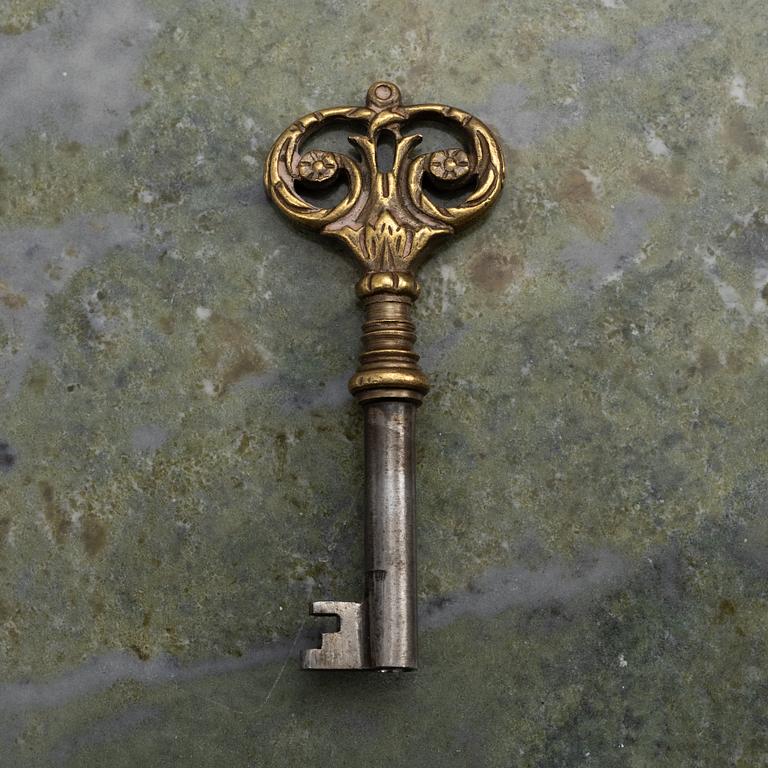 A Gustavian style chest of drawers, 20th century.