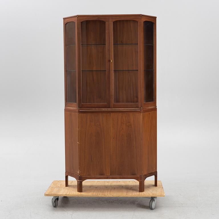 Carl Malmsten, display cabinet, "Undantaget", second half of the 20th century.