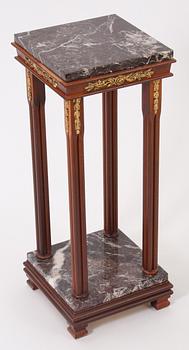 PIEDESTAL, empirestil.