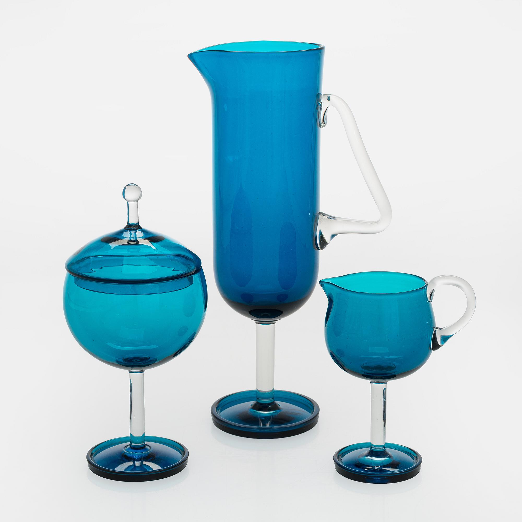 Nanny Still, A set of three serving dishes, 'Harlekin' Riihimäen Lasi Oy.