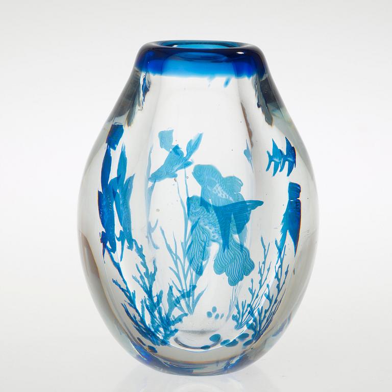 An Edward Hald 'Graal' glass vase, Orrefors 1944.