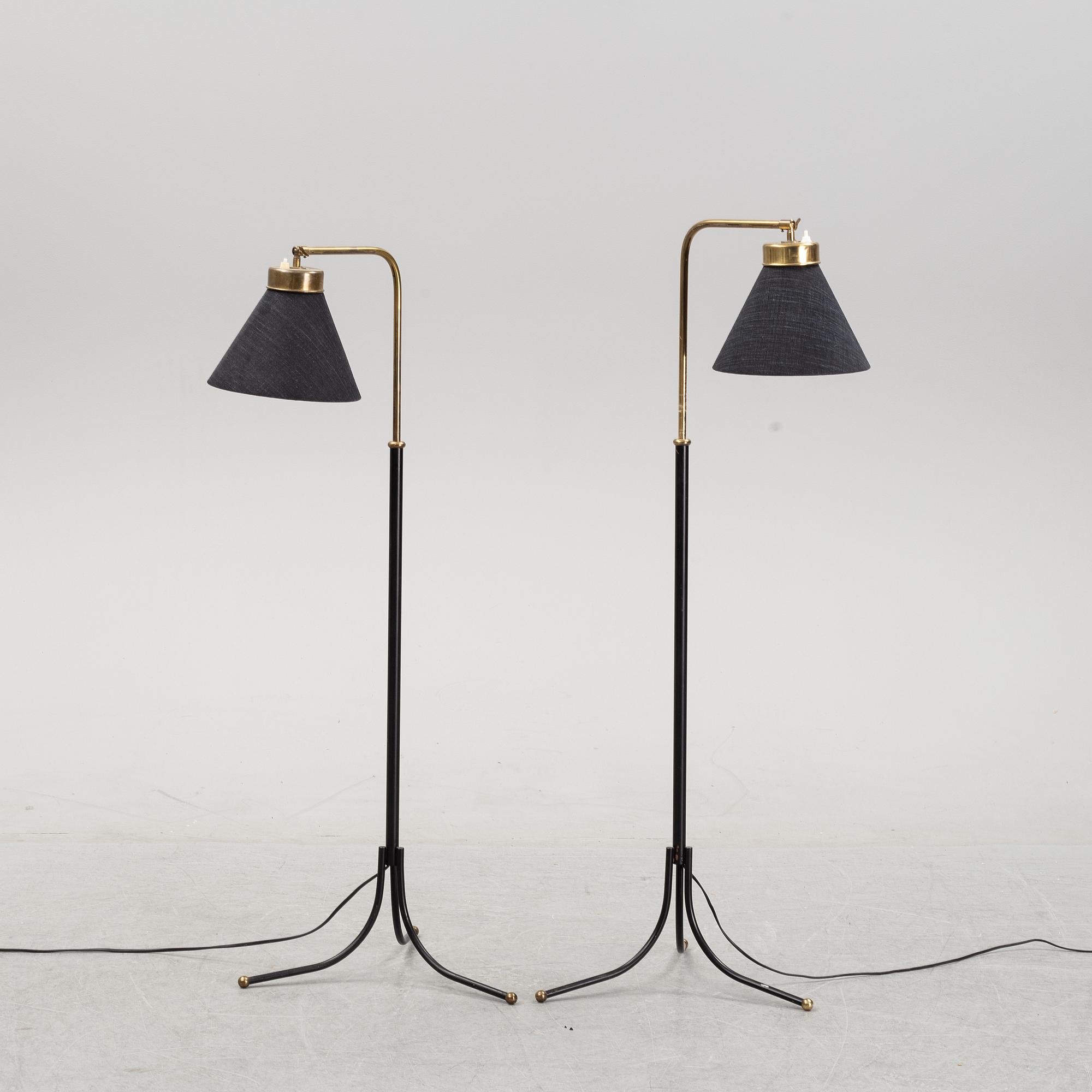 A pair of model 1848 floor lights by Josef Frank for Firma Svenskt Tenn.