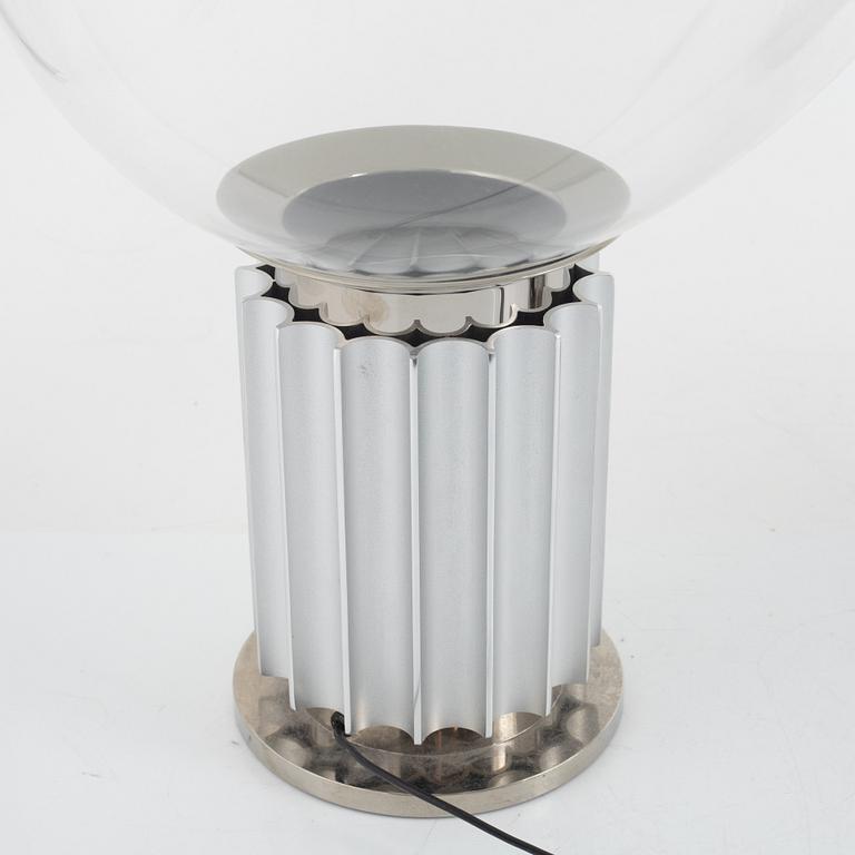 Achille Castiglioni & Pier Giacomo Castiglioni, a pair of "Taccia small" table lamps, Flos, Italy.