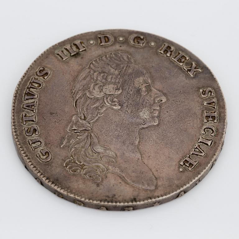RIKSDALER, silver, Gustav III, Stockholm, 1775. Vikt ca 29,28 g.