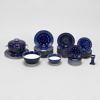 Ulla Procopé, a 46-piece set of 'Valencia' porcelain dinnerware for Arabia.