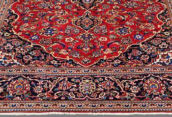 A CARPET, Kashan , signed, ca 300 x 202 cm.