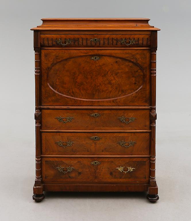 CHIFFONJÉ, 1800-talets andra hälft.
