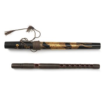 616. INSTRUMENT, trä och lack. Japan, Meiji (1868-1912).