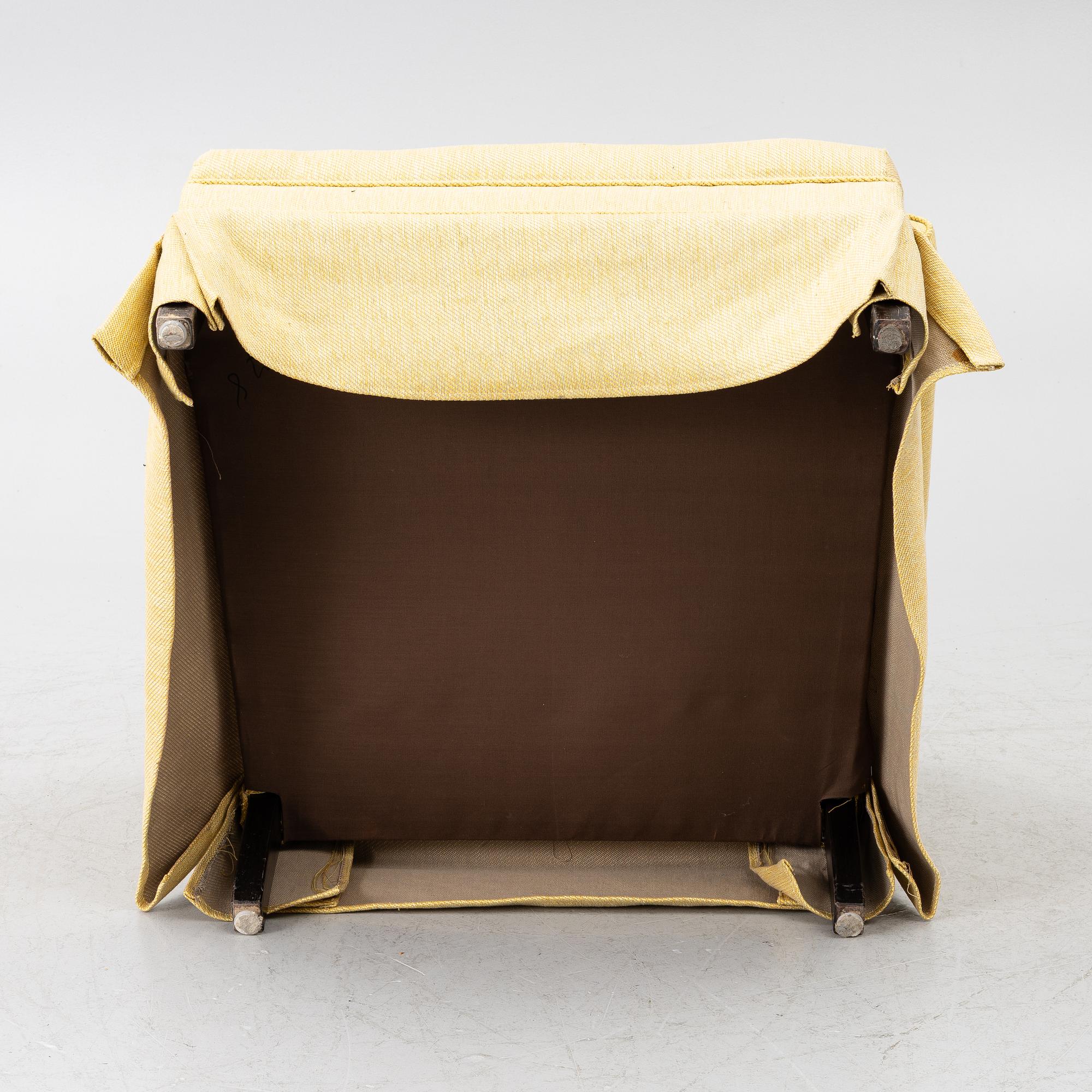 Armchair, mid-20th century, upholstered in the textile “Vägen” by Firma Svenskt Tenn.