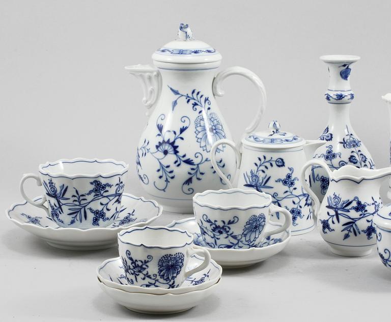 SERVISDELAR 34 delar, porslin, Meissen, 1900-tal.