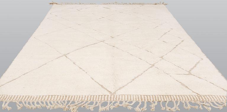 Matta, Marocko, ca 358 x 261 cm.