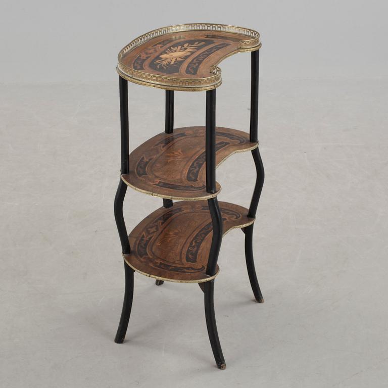 BORD / ETAGERE, 1900-talets början.