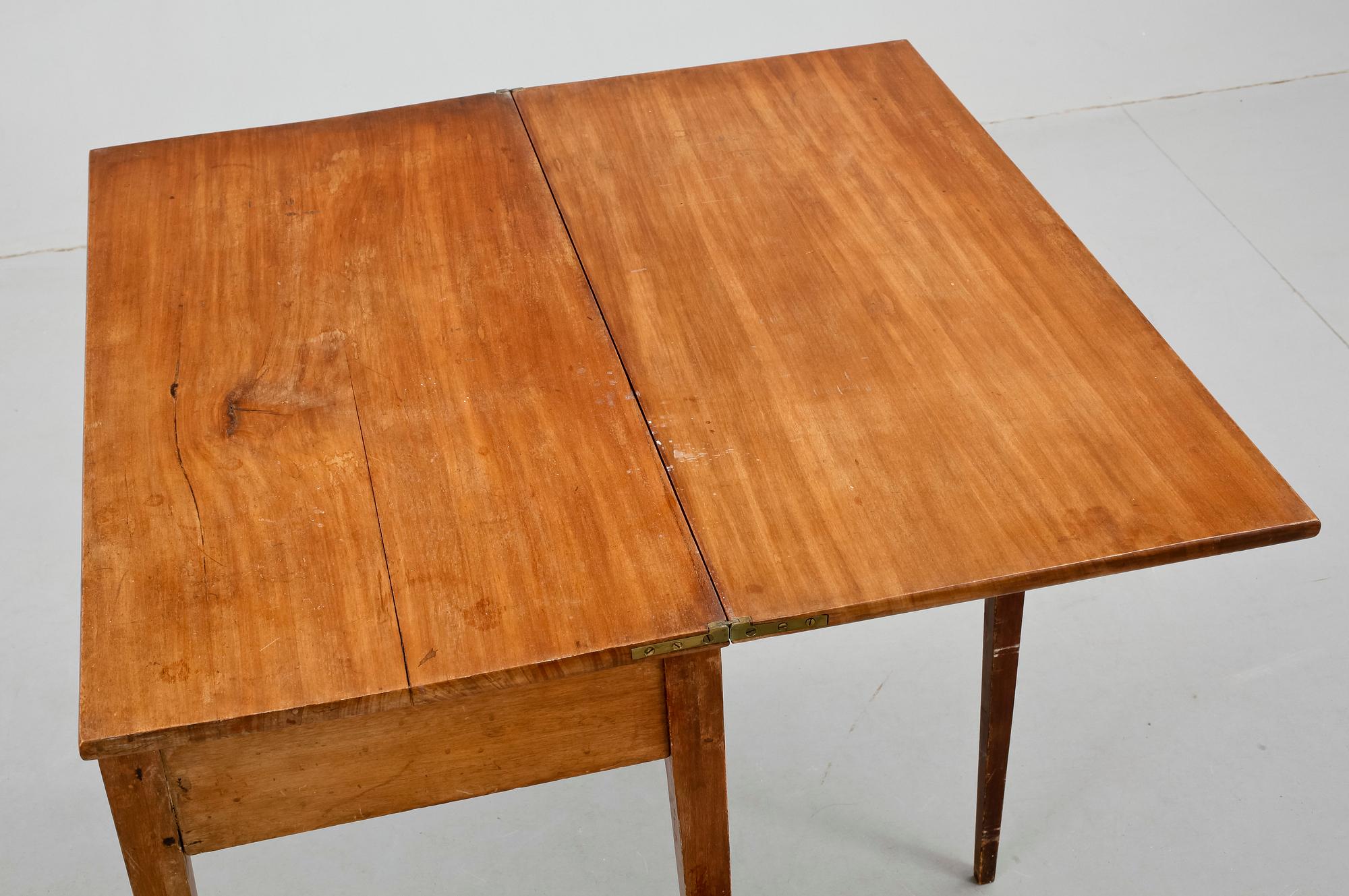 SPELBORD, mahogny, 1800-tal.