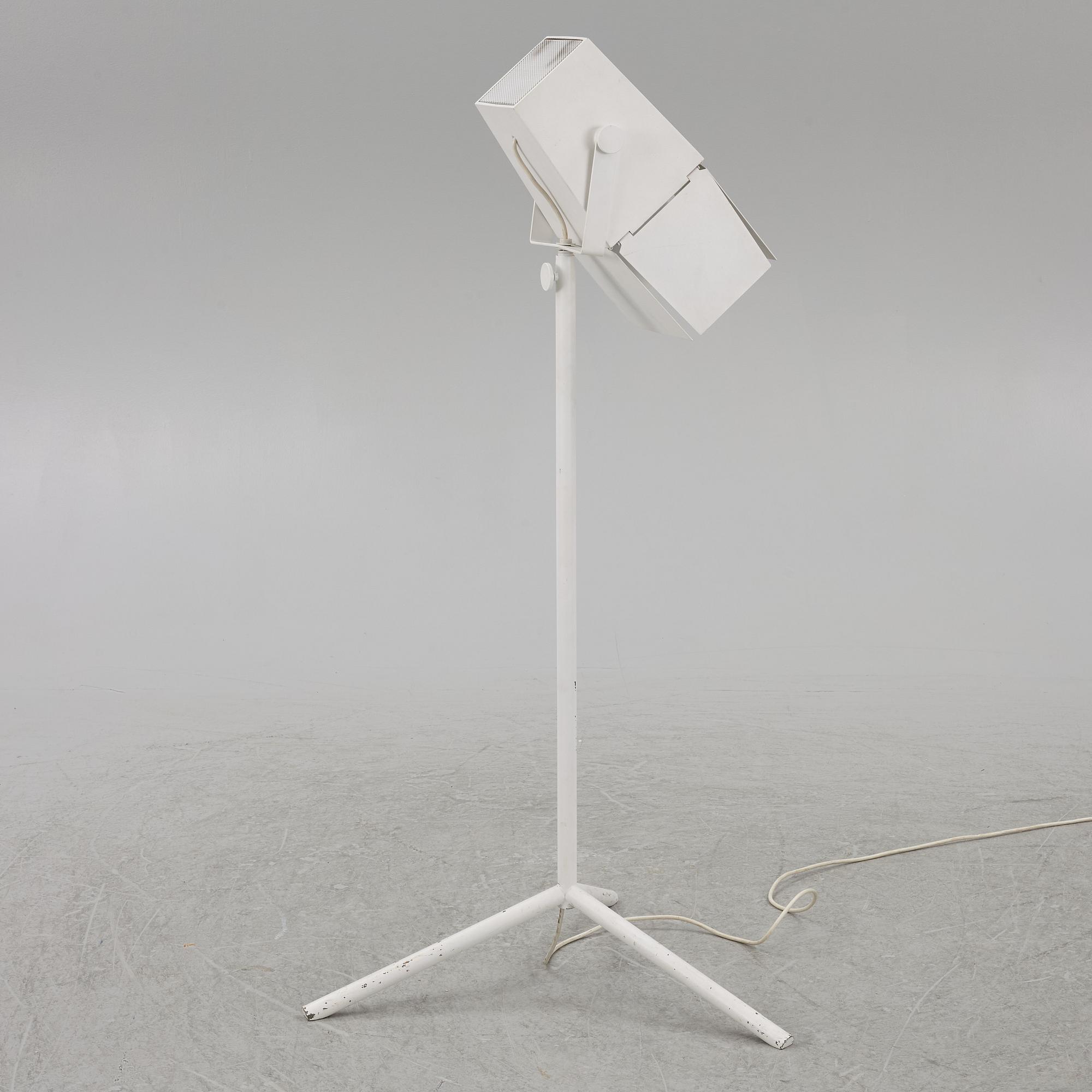 Thomas Bernstrand & Mattias Ståhlbom, golvlampa, "Foto". samtida.