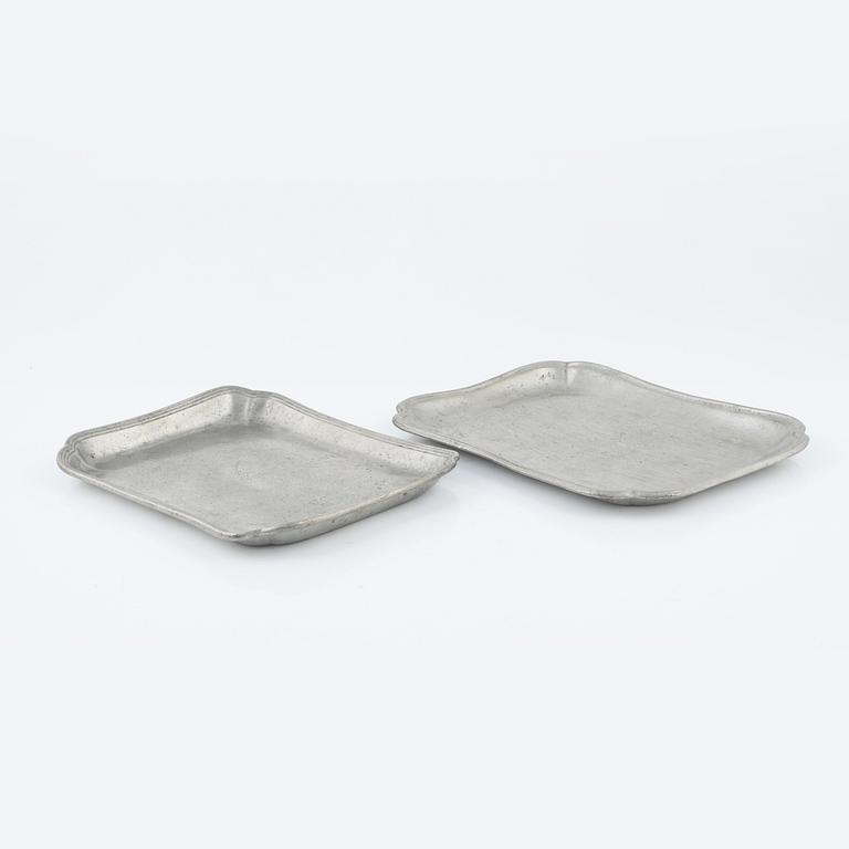 Two pewter trays, 18th Century.