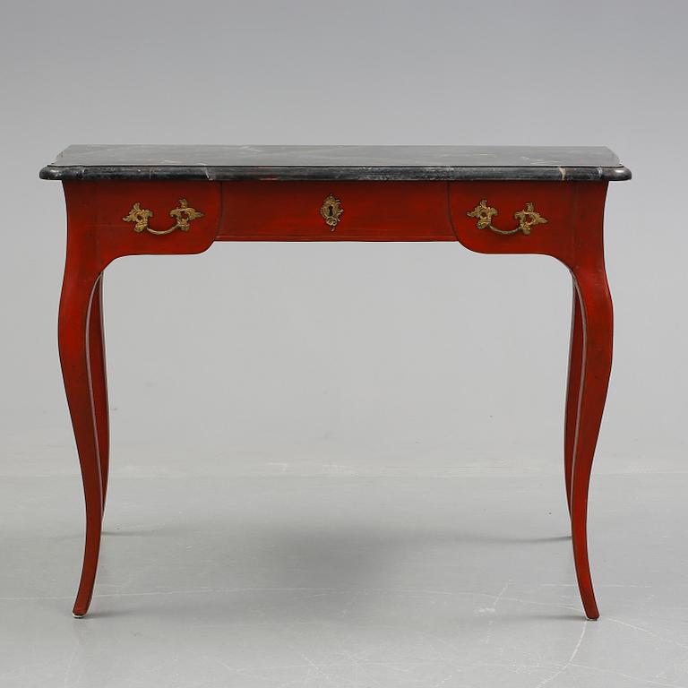 BORD. rokokostil, 1800-tal.