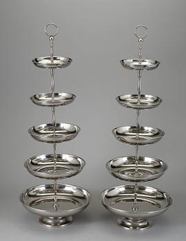 ETAGERER, ett par, 2000-tal.