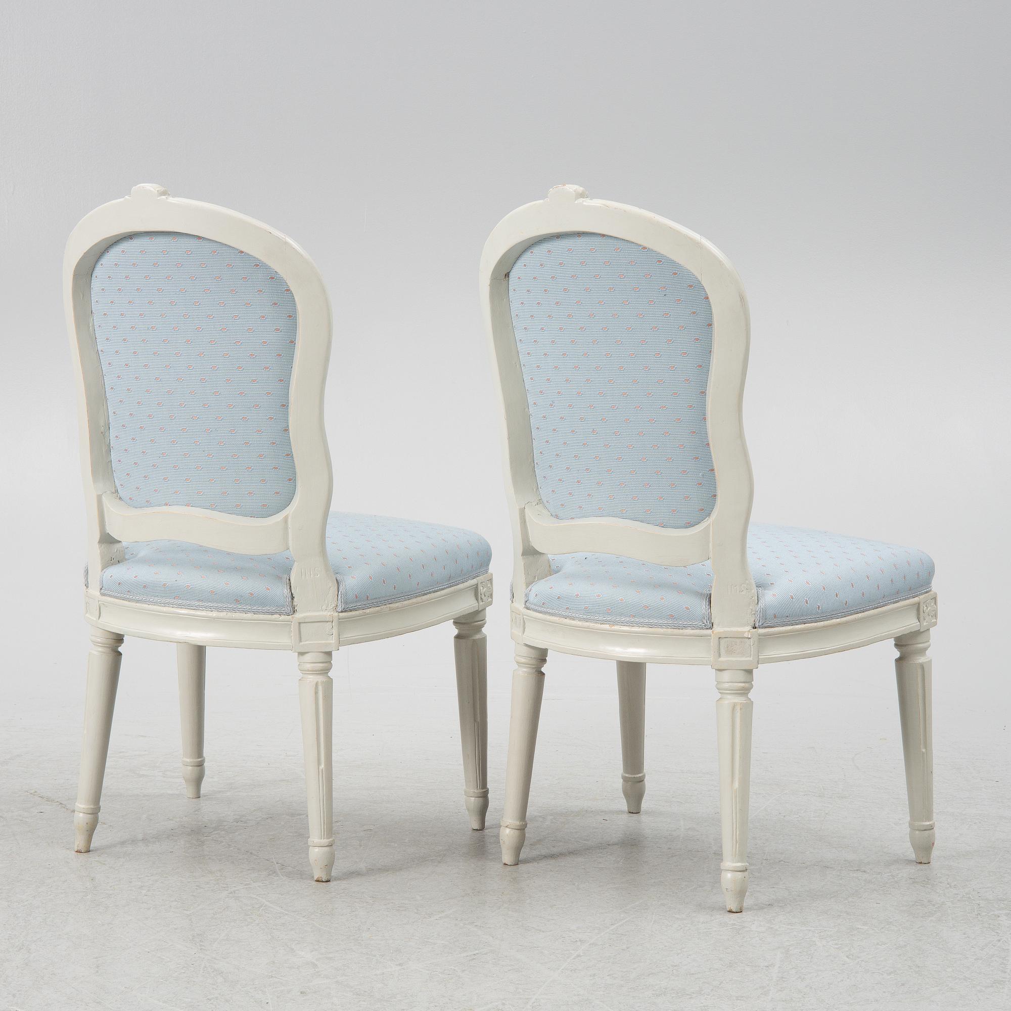 Stolar, ett par, gustavianska, 1700-talets andra hälft.