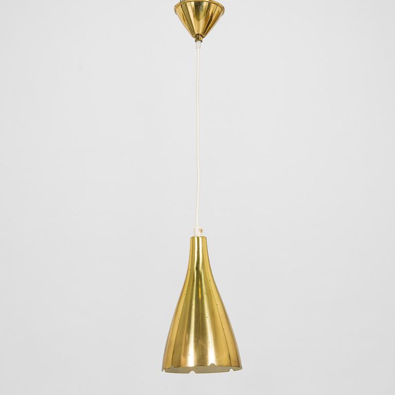 Paavo Tynell, a mid-20th century '1994' pendant light for Idman.