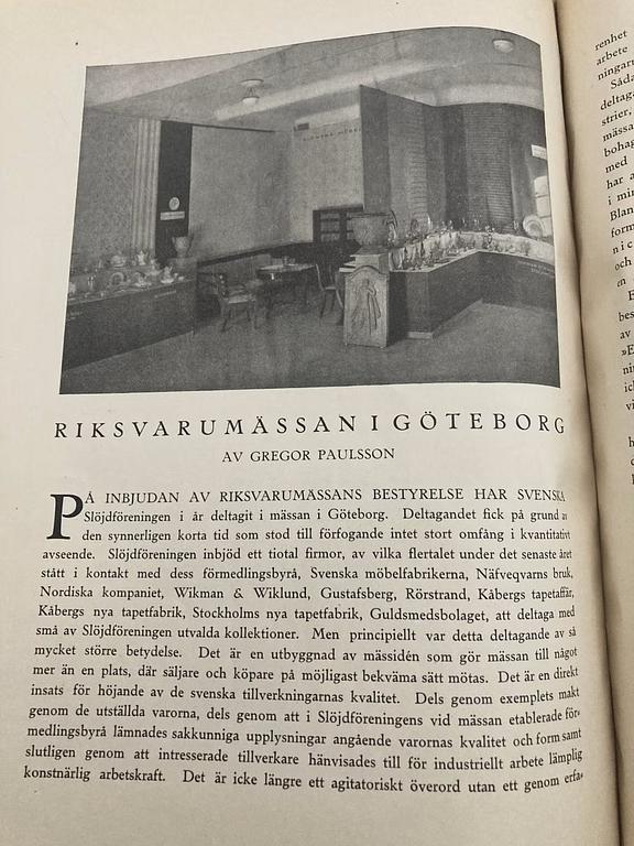 Carl Malmsten, a Swedish Grace sofa, Svenska Möbelfabrikerna, Bodafors, 1920s.