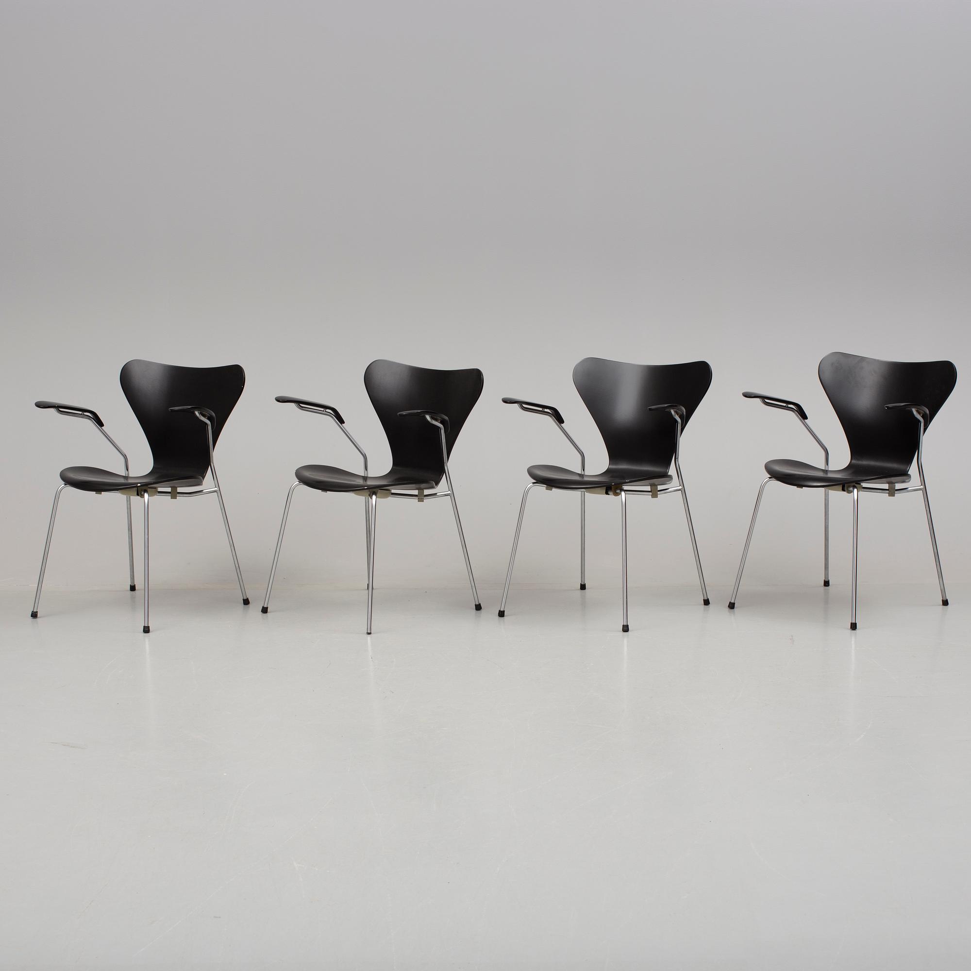 KARMSTOLAR, 4 st, "Sjuan", Arne Jacobsen, Fritz Hansen.