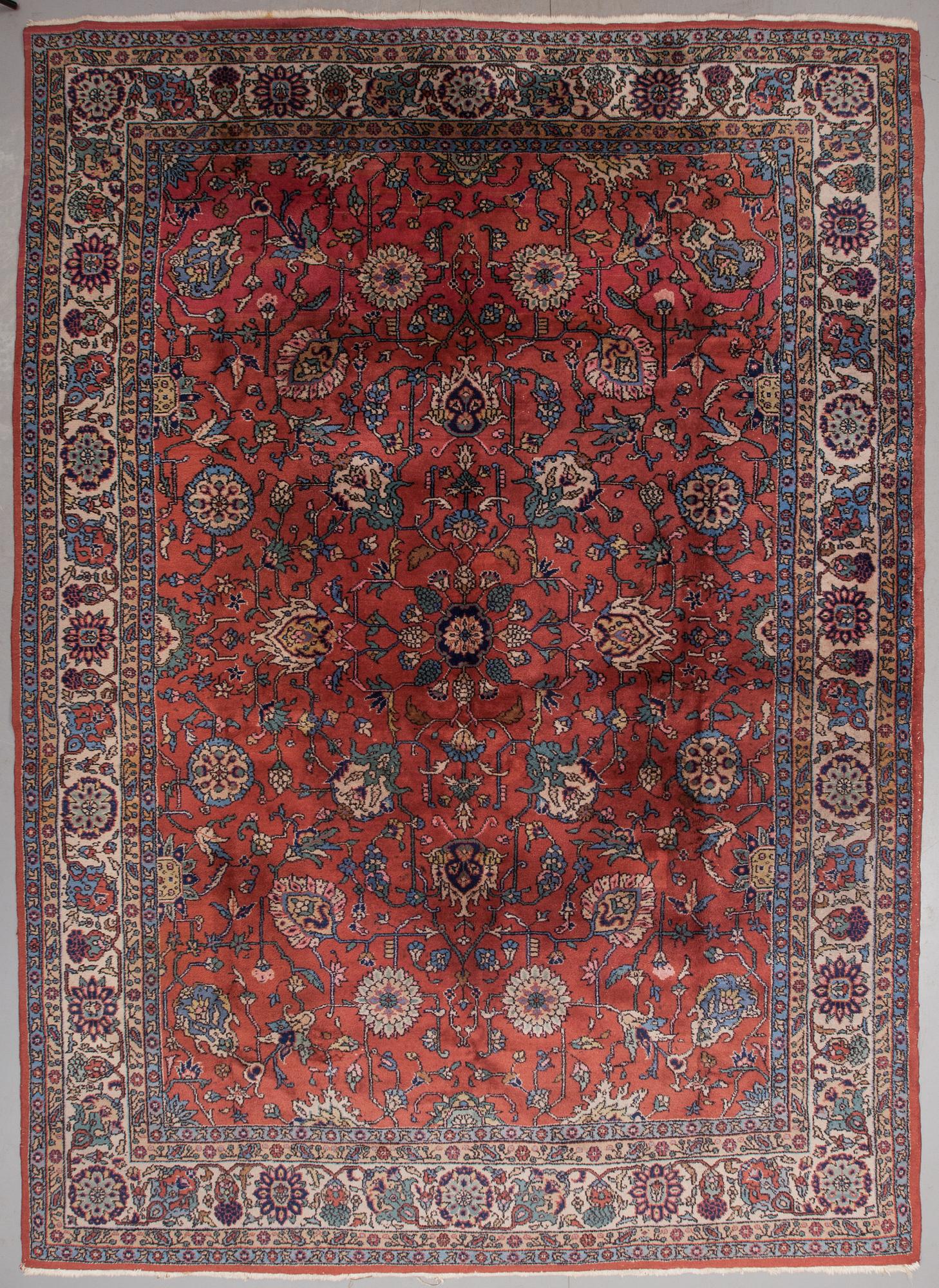 MATTA, semiantik, Täbris, ca 390 x 279 cm.