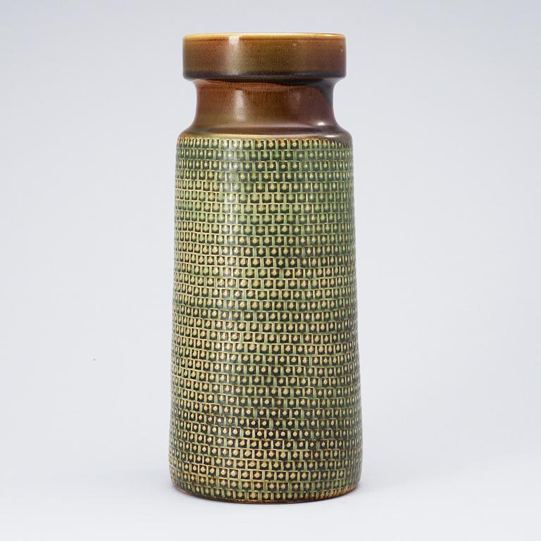 A Stig Lindberg stoneware vase, Gustavsberg Studio 1966.