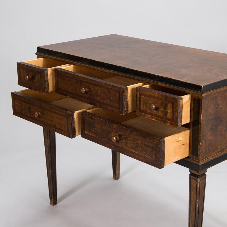 Birger Hahl, A 1930s drawer model 'Ruutu 154', for Asko Finland.