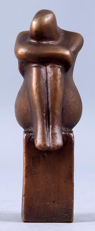 LISA LARSON, skulptur, brons, sign o numr No 443.