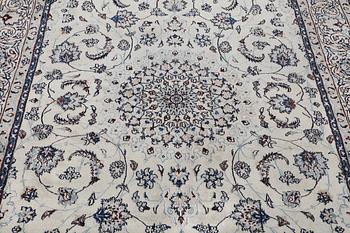 Matta, Nain, part silk 6 laa, ca. 294 x 193 cm.