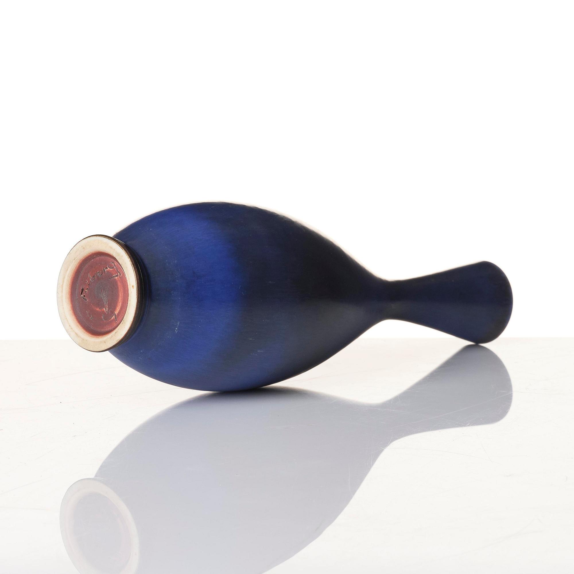 Berndt Friberg, a stoneware vase, Gustasberg Studio 1965.