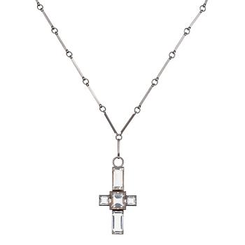 A Wiwen Nilsson sterling and rock crystal pendant with chain, Lund 1941.