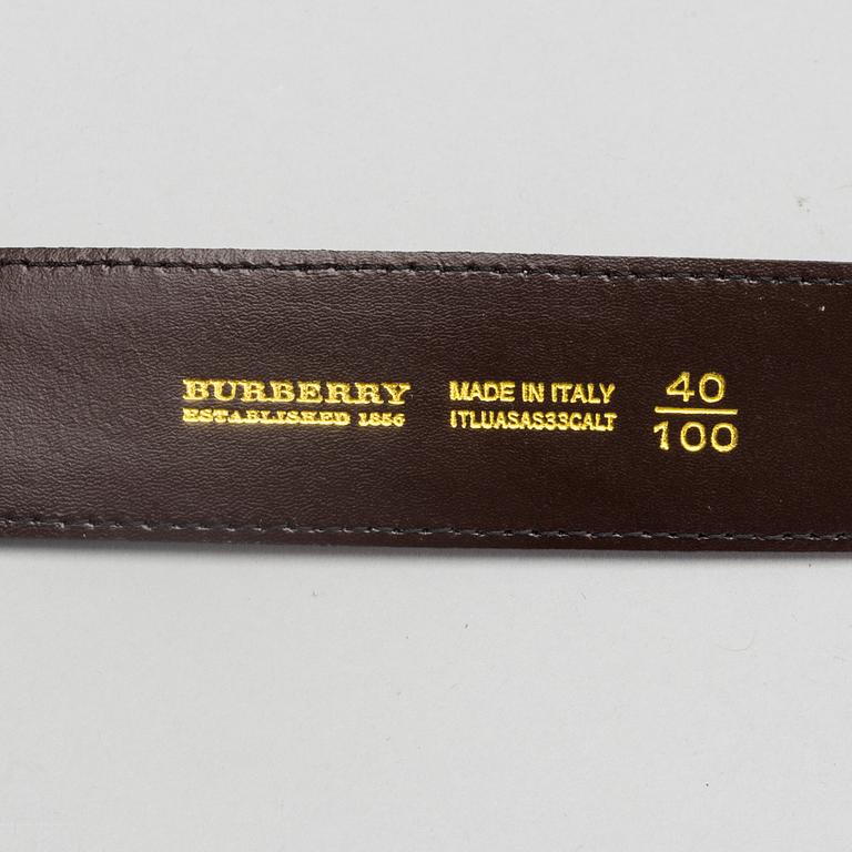 BURBERRY, väska samt skärp.
