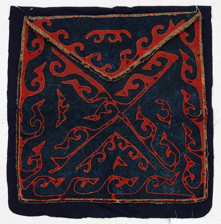A Kirghiz bag (Bokche), 66 x 64 cm.