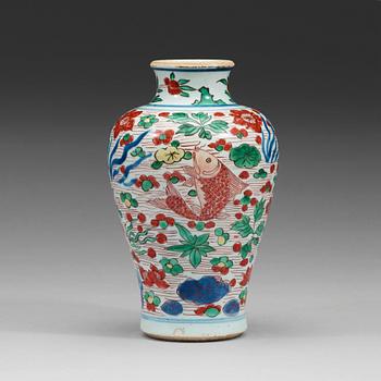 323. A wucai Transitional vase, 17th century.